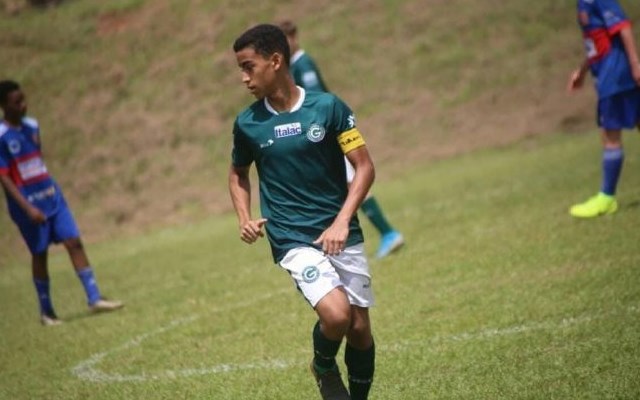 Promessa do Goi&aacute;s acerta ida para Flamengo