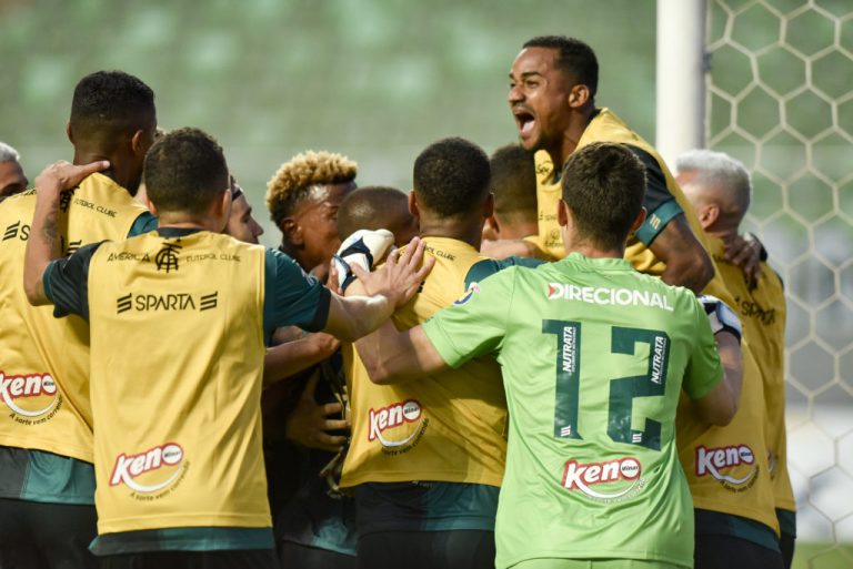 Am&eacute;rica-MG bate mais uma vez o Cruzeiro e vai &agrave; final do Campeonato Mineiro
