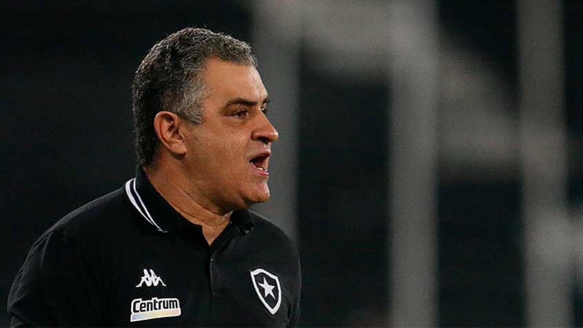 Demiss&atilde;o de Marcelo Chamusca volta a ganhar for&ccedil;a no Botafogo