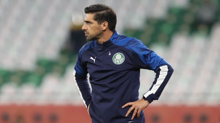 Futebol Apaixonante #46: Abel est&aacute; desmotivado no Palmeiras? Corinthians vence, e S&atilde;o Paulo e Santos empatam