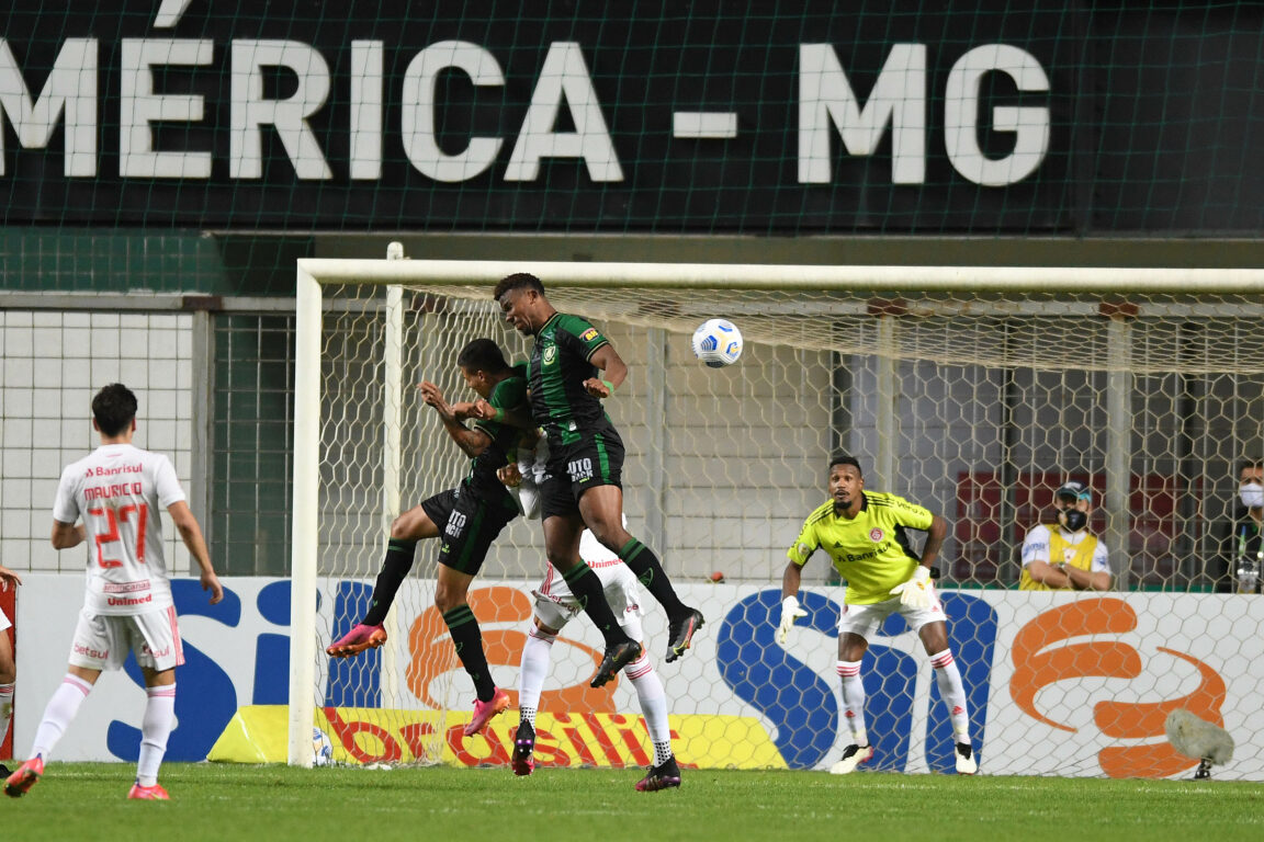 Am&eacute;rica-MG empata com Internacional e segue na zona de rebaixamento