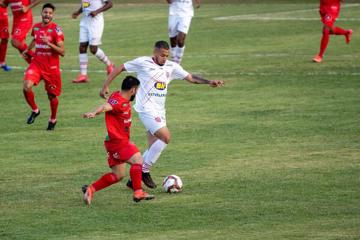 Ap&oacute;s estreia pelo Villa Nova-MG, Pedro projeta futuro da equipe no Estadual