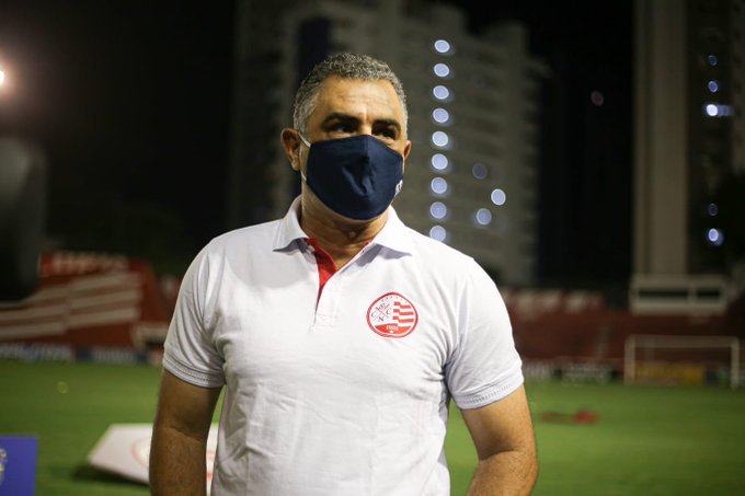 N&aacute;utico demite Marcelo Chamusca ap&oacute;s um m&ecirc;s no cargo