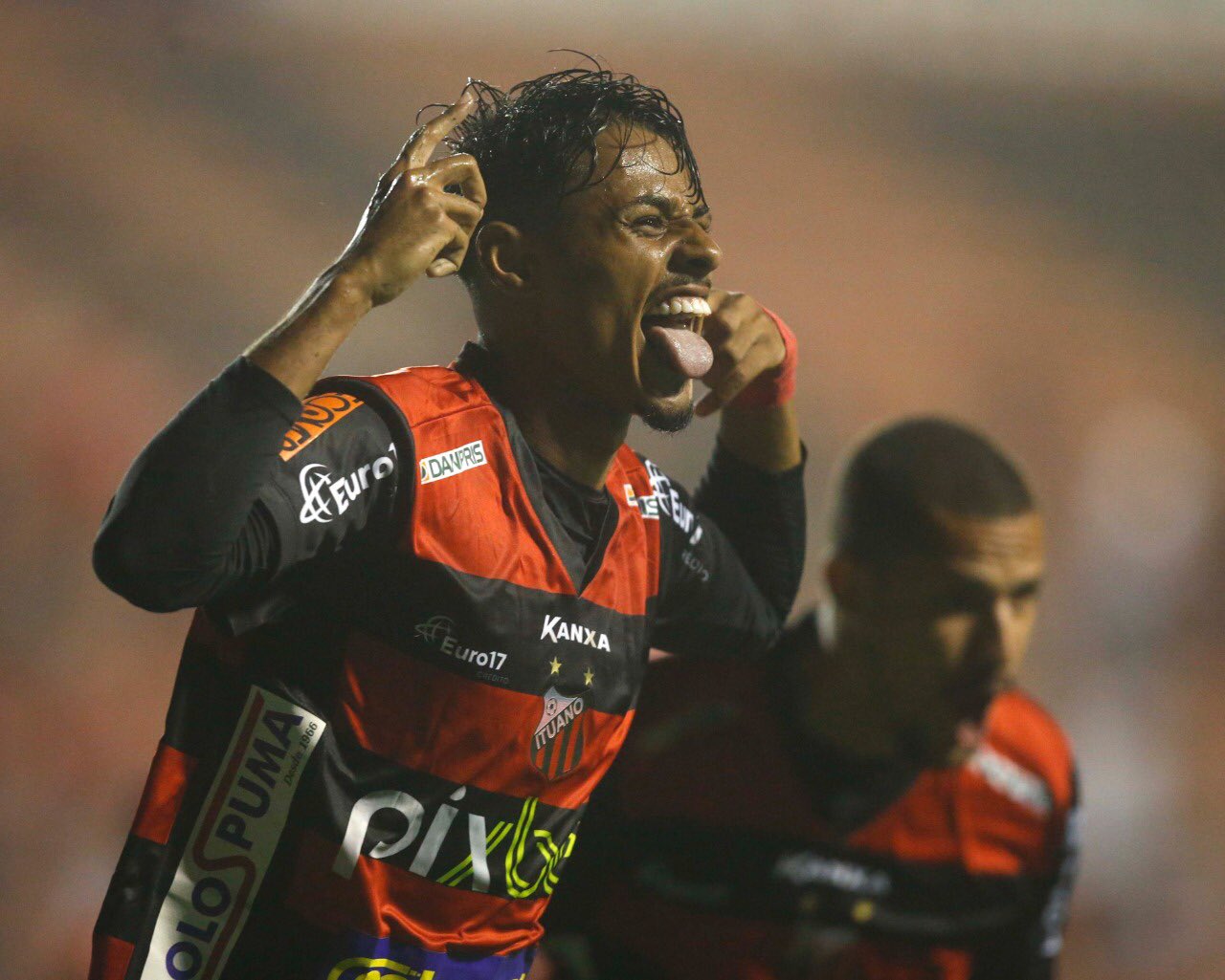 Ituano vence e mant&eacute;m viva a busca por vaga para quartas de final