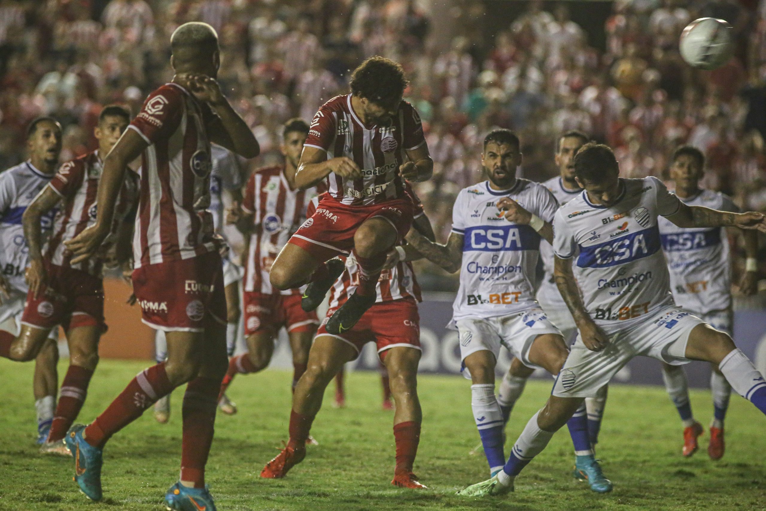 Em confronto direto, N&aacute;utico e CSA empatam nos Aflitos