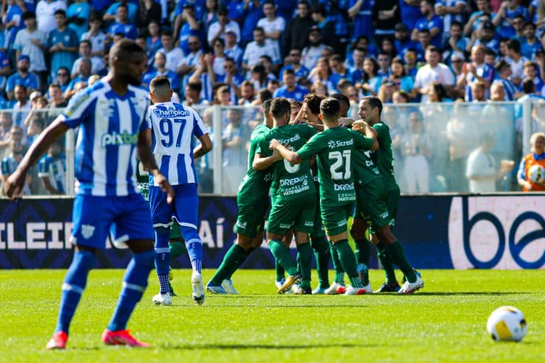 Cuiab&aacute; derrota o Ava&iacute; na Ressacada