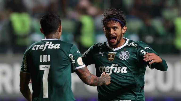 Palmeiras vence o Am&eacute;rica-MG e conquista o primeiro turno
