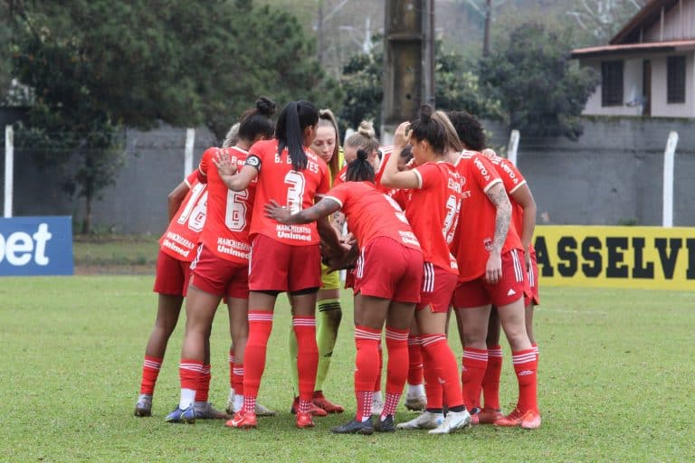 Internacional perde para Ava&iacute; Kindermann e enfrenta o Flamengo na pr&oacute;xima fase