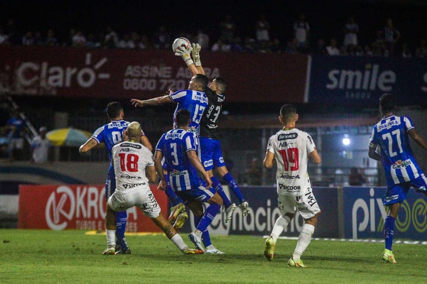 CSA derrota o Brusque e ganha f&ocirc;lego contra o Z4