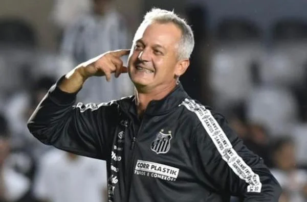 Lisca &eacute; anunciado pelo Ava&iacute;