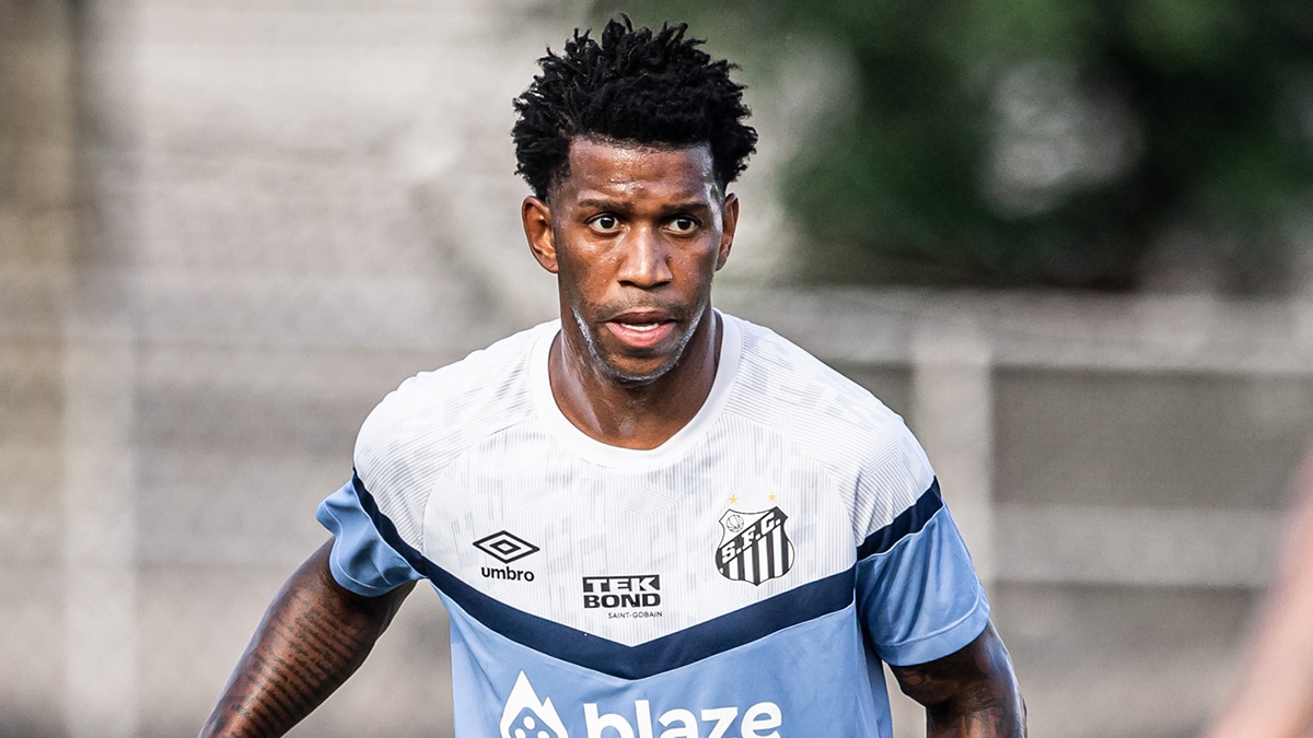 Anunciado no Santos, Gil fala sobre nova p&aacute;gina na carreira