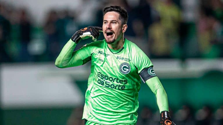 Mercado da S&eacute;rie B: Santos toma decis&atilde;o sobre compra de Tadeu