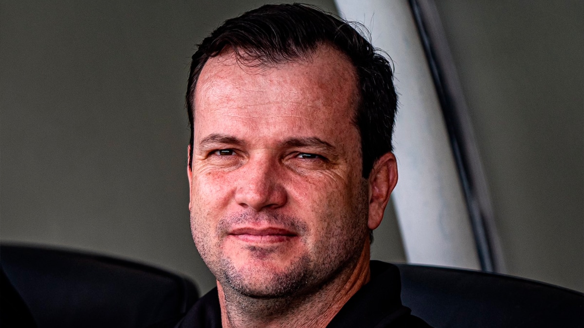 T&eacute;cnico do CRB confirma 2 desfalques para a Copa do Brasil