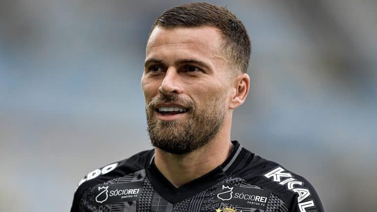 Ap&oacute;s &lsquo;indecis&atilde;o&rsquo;, Lucas Lima acerta empr&eacute;stimo com clube da S&eacute;rie B
