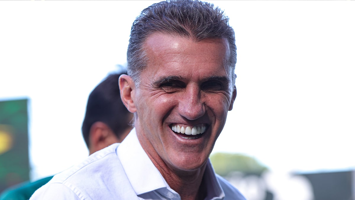 Cear&aacute; encaminha neg&oacute;cio com lateral-direito do Corinthians