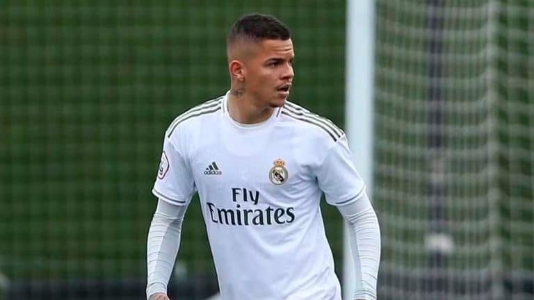 Oper&aacute;rio-PR fecha com ex-jogador do Real Madrid