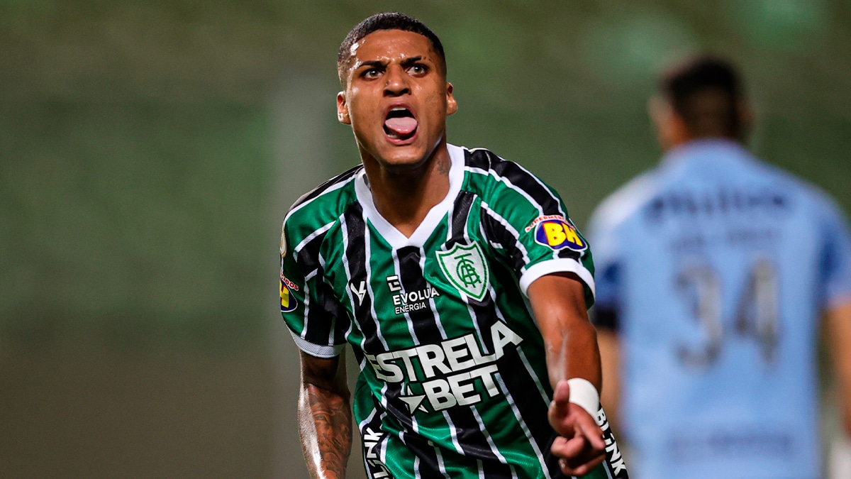 Am&eacute;rica-MG oficializa contrata&ccedil;&atilde;o de ex-atacante do Corinthians