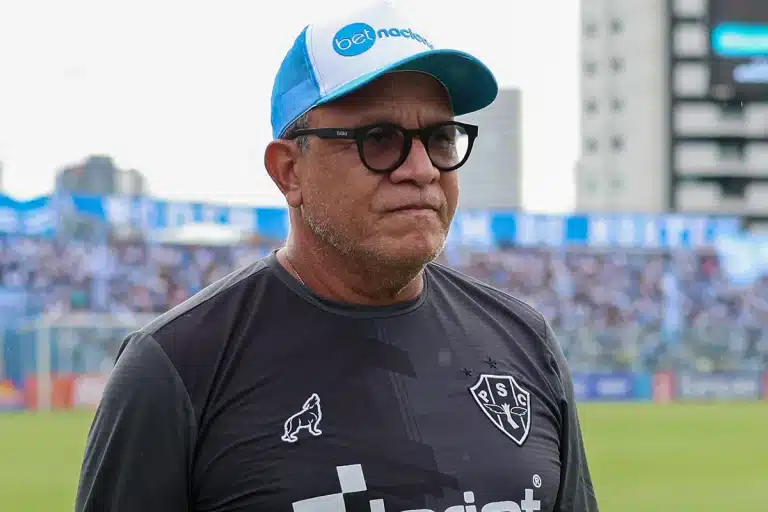 Fortes emo&ccedil;&otilde;es: H&eacute;lio revela choro nos vesti&aacute;rios do Paysandu e pede cautela