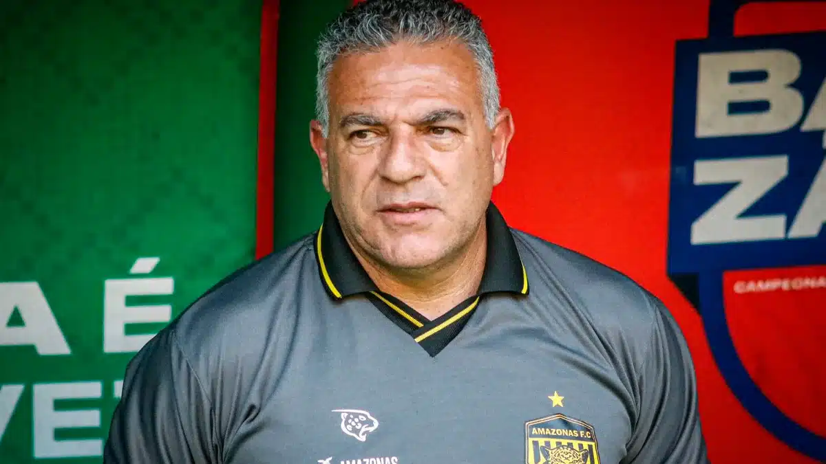 Luizinho fala sobre elimina&ccedil;&atilde;o do Amazonas e projeta S&eacute;rie B