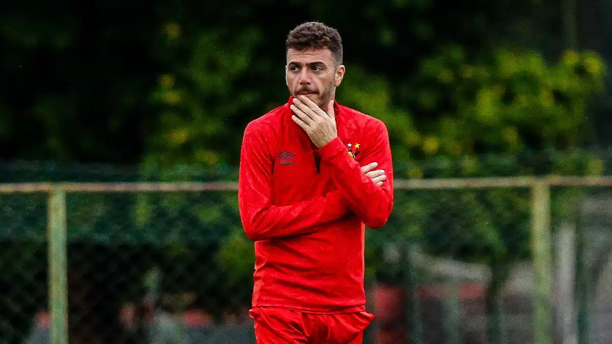 Sport liga sinal de alerta para a final do Pernambucano