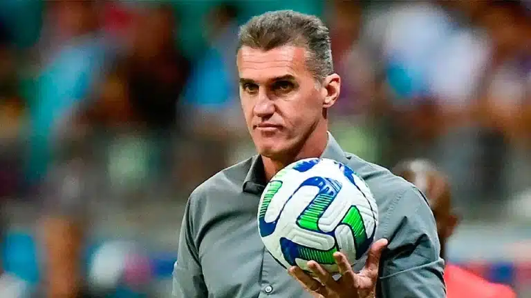 Cear&aacute; x Itabaiana: Vagner Mancini ganha preocupa&ccedil;&atilde;o de &uacute;ltima hora na escala&ccedil;&atilde;o