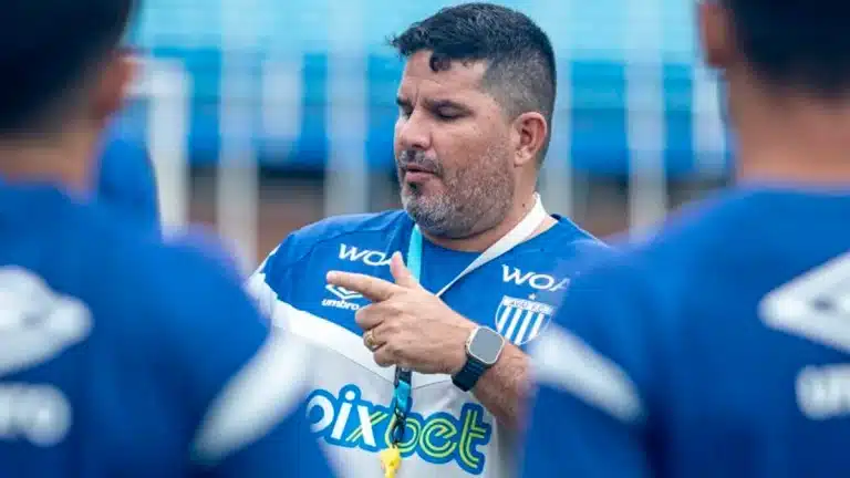 Ava&iacute; pode contar com refor&ccedil;os para o duelo contra o Santos na 2&ordf; rodada