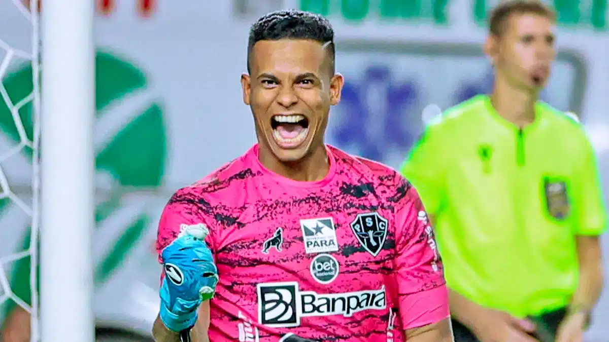 Her&oacute;i! Paysandu avan&ccedil;a &agrave;s finais da Copa Verde, e Diogo Silva comemora