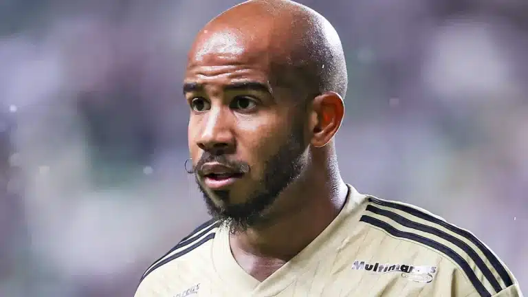 Vai jogar a S&eacute;rie B em 2024? Patrick, do Atl&eacute;tico-MG, entra na mira de gigante brasileiro